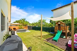 9256 SW 209th Terrace, Cutler Bay, FL 33189 - Photo 48