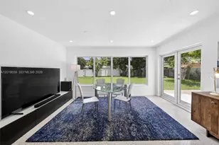 1619 Hollywood Blvd, Hollywood, FL 33020 - Photo 6