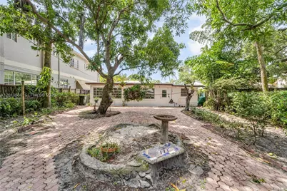 841 SW 11th Ct, Fort Lauderdale, FL 33315 - Photo 26