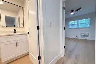 1471 NE 170th St, North Miami Beach, FL 33162 - Photo 12