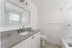 14731 NE 8th Ct, Miami, FL 33161 - Photo 18