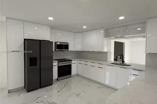 20211 NW 42nd Ave, Miami Gardens, FL 33055 - Photo 12