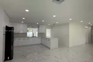 20211 NW 42nd Ave, Miami Gardens, FL 33055 - Photo 8
