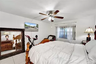 123 Briarwood Cir, Hollywood, FL 33024 - Photo 42