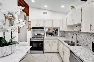 123 Briarwood Cir, Hollywood, FL 33024 - Photo 50