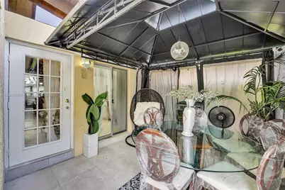 123 Briarwood Cir #2-5, Hollywood, FL 33024 - Photo 30