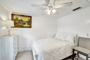 123 Briarwood Cir, Hollywood, FL 33024 - Photo 36