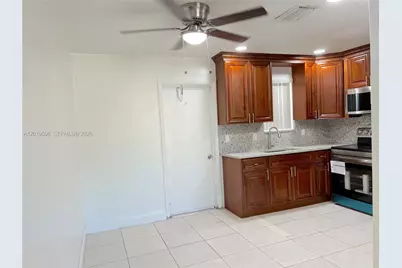 1826 N 22nd Ave #1826, Hollywood, FL 33020 - Photo 2