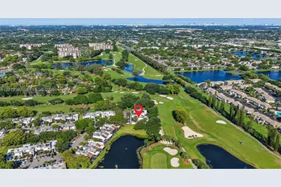10750 S Golfview Dr, Pembroke Pines, FL 33026 - Photo 40