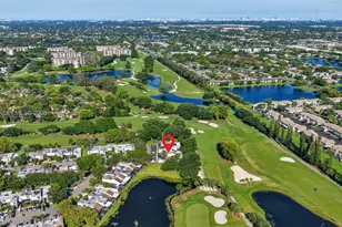10750 S Golfview Dr, Pembroke Pines, FL 33026 - Photo 40