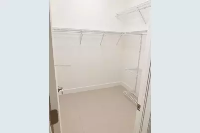 1507 NW 100th St, Miami, FL 33147 - Photo 6