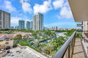 19667 Turnberry Way, Aventura, FL 33180 - Photo 16