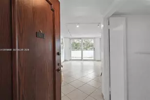 19667 Turnberry Way, Aventura, FL 33180 - Photo 4
