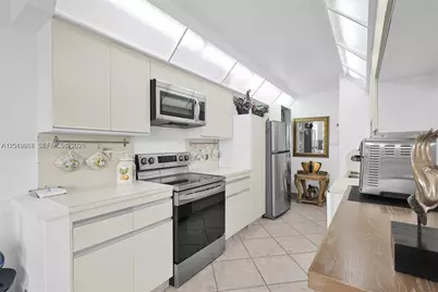 19667 Turnberry Way #6C, Aventura, FL 33180 - Photo 16
