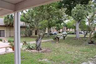 8120 SW 24th St, North Lauderdale, FL 33068 - Photo 18