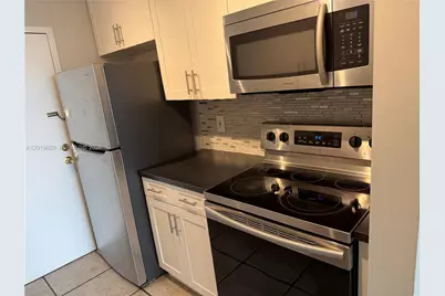 2350 NE 135th St #1110, North Miami, FL 33181 - Photo 8