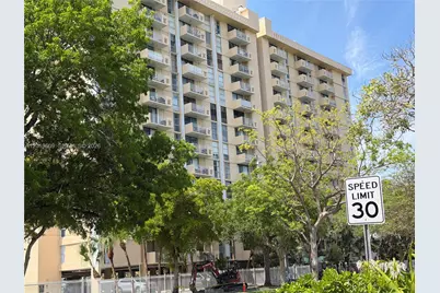 2350 NE 135th St #1110, North Miami, FL 33181 - Photo 36
