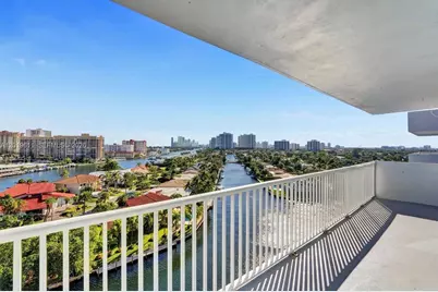 137 Golden Isles Dr #1006, Hallandale Beach, FL 33009 - Photo 2