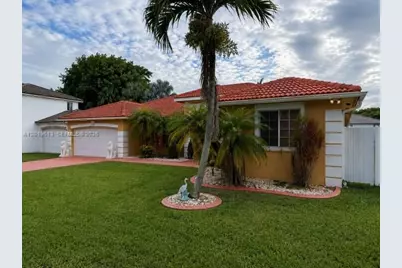 25534 SW 122nd Pl, Homestead, FL 33032 - Photo 2