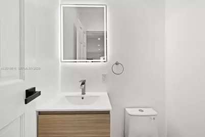 2400 NE 195th St #2400, Miami, FL 33180 - Photo 26