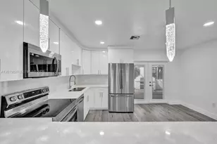 101 SW 53rd Ave, Plantation, FL 33317 - Photo 54