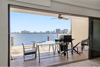 2757 NE 165th Ter #28, North Miami Beach, FL 33160 - Photo 12