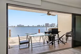 2757 NE 165th Terrace, North Miami Beach, FL 33160 - Photo 12