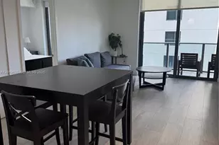 55 SW 9th St, Miami, FL 33130 - Photo 4