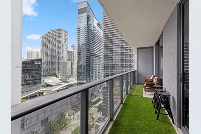 55 SW 9th St #1810, Miami, FL 33130 - Photo 28