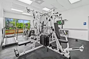 1300 NE Miami Gardens Dr, Miami, FL 33179 - Photo 24