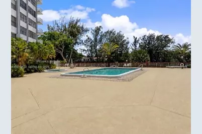 1300 NE Miami Gardens Dr #803E, Miami, FL 33179 - Photo 22