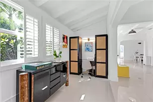 70 NE 99th St, Miami Shores, FL 33138 - Photo 14