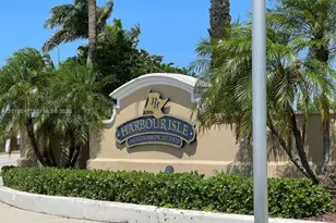 19 W Harbour Isle Dr W, Fort Pierce, FL 34949 - Photo 1