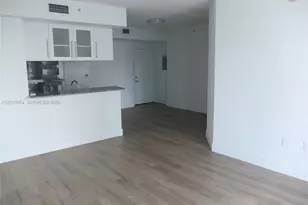 275 NE 18th St, Miami, FL 33132 - Photo 6