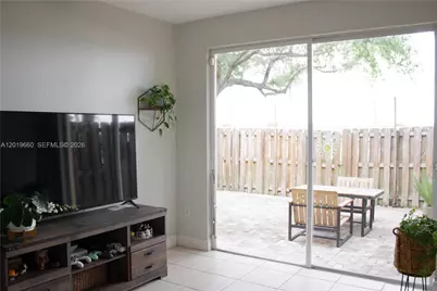14909 SW 8th Ter, Miami, FL 33194 - Photo 30