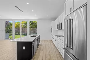 1816 SW 23rd St, Miami, FL 33145 - Photo 22