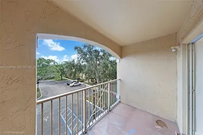 5570 NW 61st St #930, Coconut Creek, FL 33073 - Photo 6
