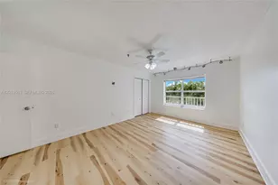5570 NW 61st St, Coconut Creek, FL 33073 - Photo 12