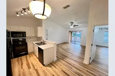 5570 NW 61st St #930, Coconut Creek, FL 33073 - Photo 6