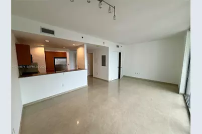 1060 Brickell Ave #2409, Miami, FL 33131 - Photo 8
