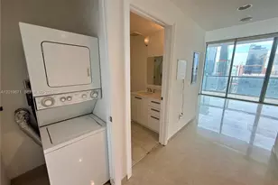 1060 Brickell Ave, Miami, FL 33131 - Photo 6
