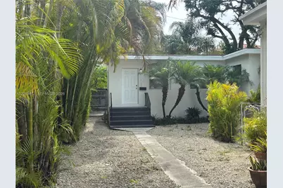 3132 Elizabeth St #B, Miami, FL 33133 - Photo 1