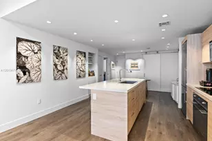 16385 Biscayne Blvd, North Miami Beach, FL 33160 - Photo 20