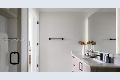 3900 Alton Road #305, Miami Beach, FL 33140 - Photo 10