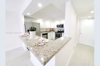 18011 Biscayne Blvd #503, Aventura, FL 33160 - Photo 2