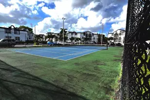 9715 Fontainebleau Blvd, Miami, FL 33172 - Photo 18