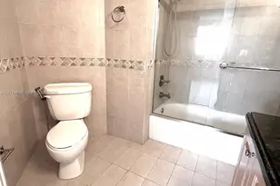 9715 Fontainebleau Blvd, Miami, FL 33172 - Photo 16