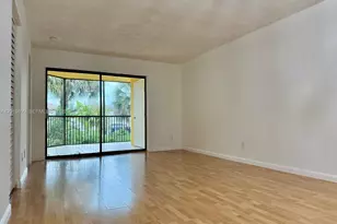 3470 Foxcroft Rd, Miramar, FL 33025 - Photo 12