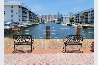 3600 NE 170th St #404, North Miami Beach, FL 33160 - Photo 6