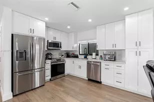9460 Haitian Dr, Cutler Bay, FL 33189 - Photo 4